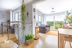 Dining Area- click for photo gallery